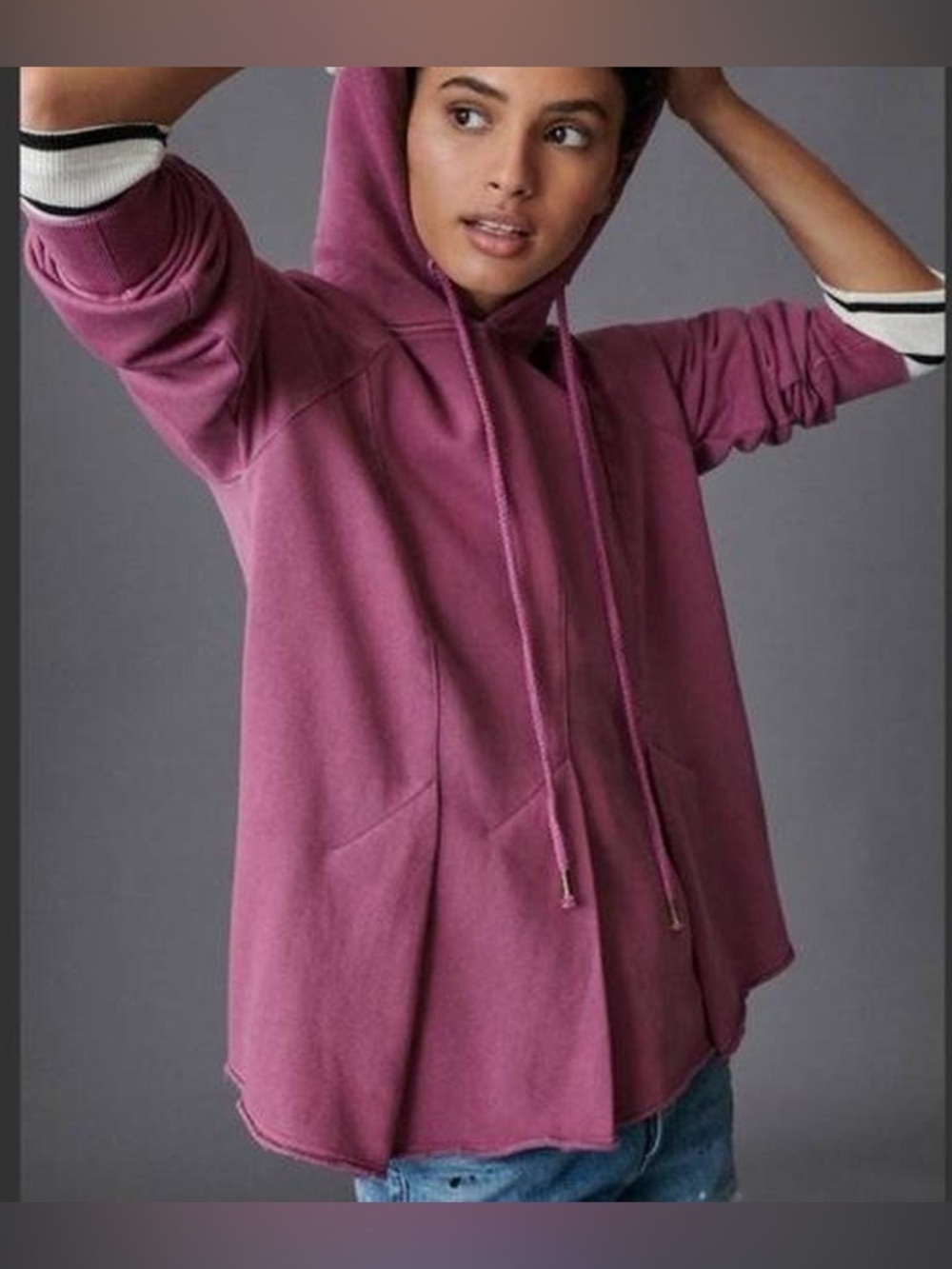 Anthropologie Pilcro Flynn Hoodie Size‎ Small
Fits oversized